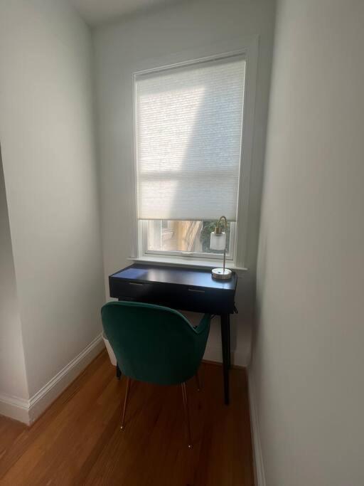 3-Bedroom House With Cute Patio Explore Dc On Foot Washington Dış mekan fotoğraf
